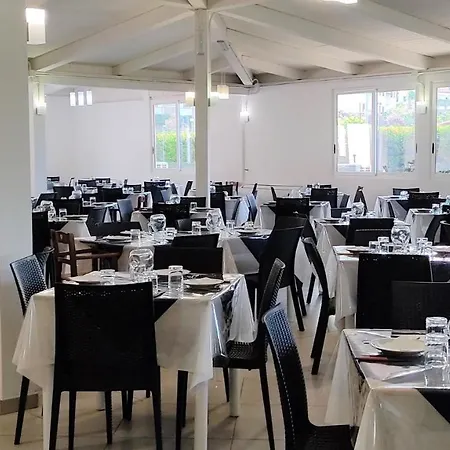 Vakantiepark Villaggio Bahja 4*